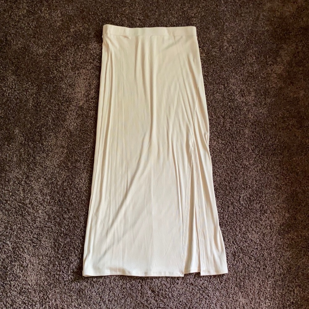 NWOT PacSun High Waisted Cream Ribbed Midi Skirt